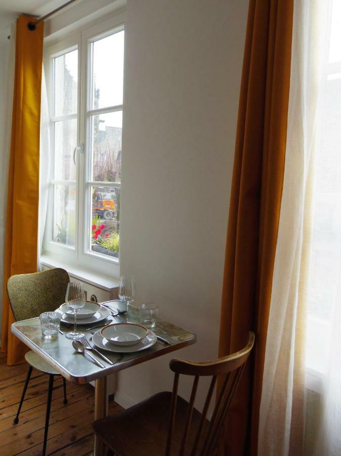 L'Otis Et Le Titouan Saint-Sauveur Apartment Динан Екстериор снимка